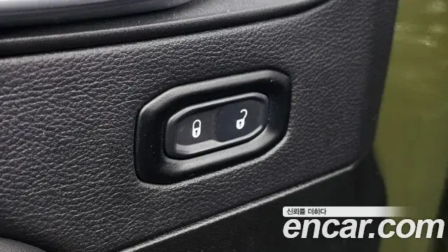 Jeep Wrangler 2024 — Photo 27/31