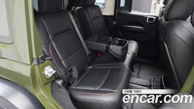 Jeep Wrangler 2024 — Photo 20/31