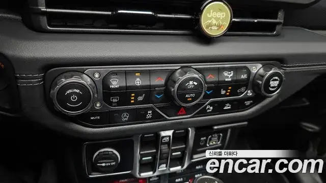 Jeep Wrangler 2024 — Photo 5/31