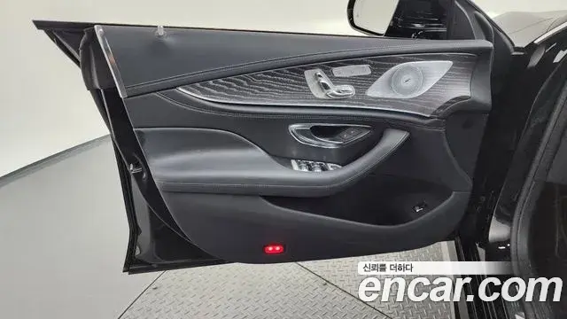 Mercedes-Benz AMG GT 2023 — Şəkil 2/33