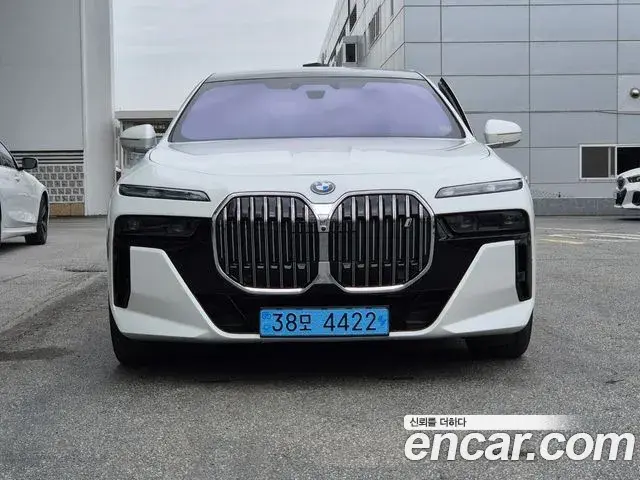 BMW i7 2024 — Şəkil 4/20