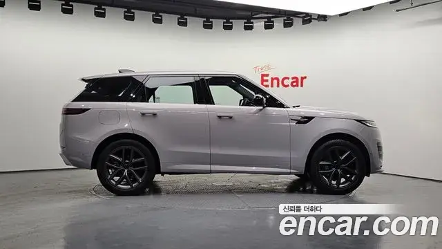 Land Rover Range Rover Sport 2026 — Photo 7/20