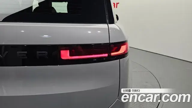 Land Rover Range Rover Sport 2026 — Photo 8/20