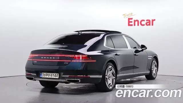 Genesis G90 2022 — Şəkil 24/33