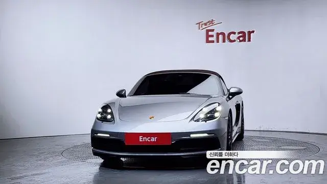 Porsche 718 Boxster 2021 — ფოტო 2/20