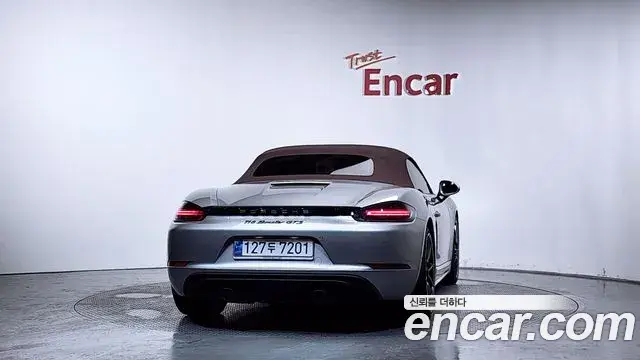 Porsche 718 Boxster 2021 — ფოტო 15/20
