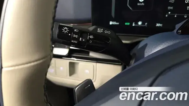 Kia Sportage 2025 — Şəkil 8/32