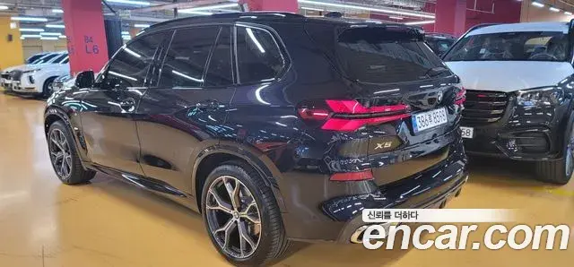 BMW X5 2025 — Photo 7/11