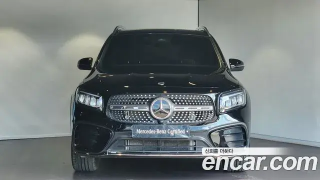 Mercedes-Benz GLB-Class 2025 — Фото 3/18