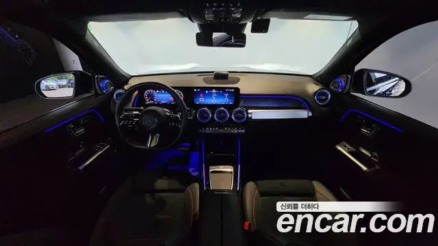 Mercedes-Benz GLB-Class 2025 — Фото 7/18