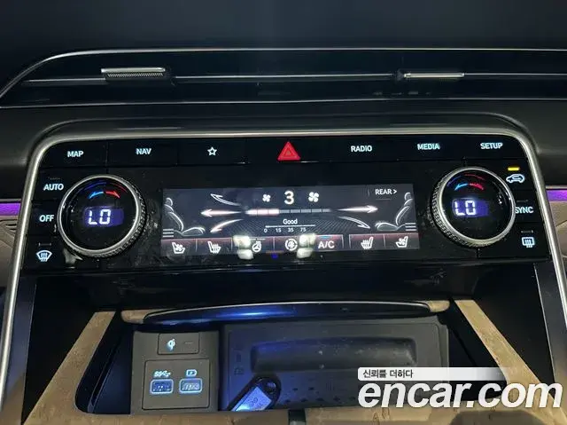 Genesis GV80 2022 — ფოტო 11/17