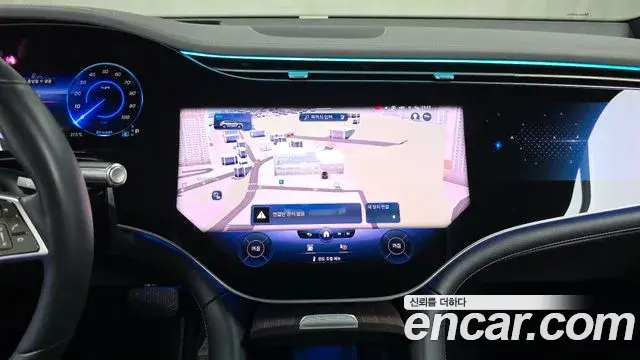 Mercedes-Benz EQS SUV 2023 — Şəkil 7/33