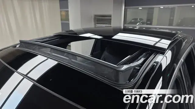 Mercedes-Benz EQS SUV 2023 — Şəkil 9/33