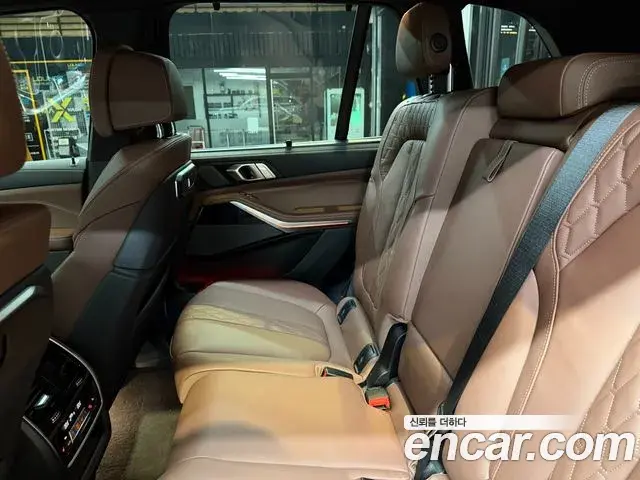 BMW X5 2025 — Photo 10/13