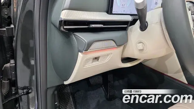Genesis GV80 2024 — ფოტო 25/39