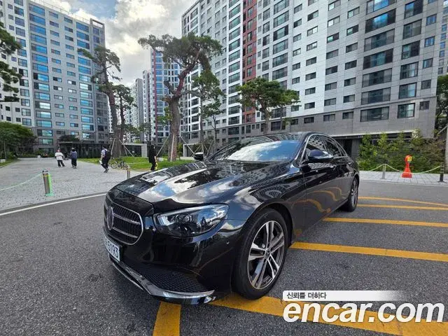 Mercedes-Benz E-Class 2021 — Şəkil 17/17
