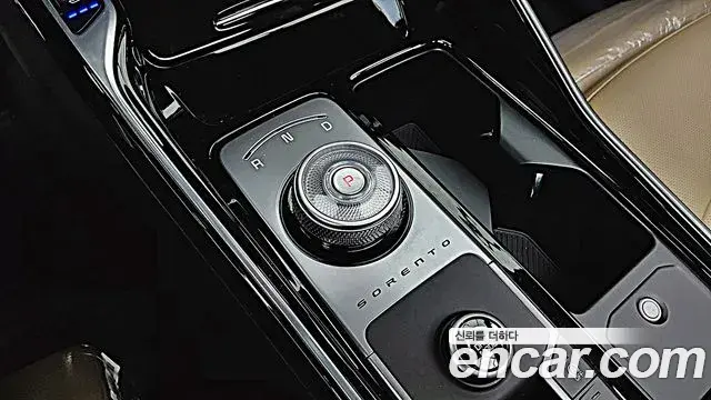 Kia Sorento 2025 — Фото 10/20