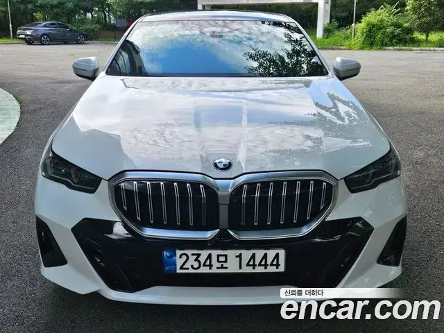 BMW 5 Series 2024 — Şəkil 5/20
