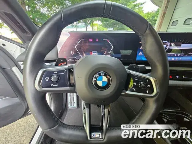 BMW 5 Series 2024 — Şəkil 8/20