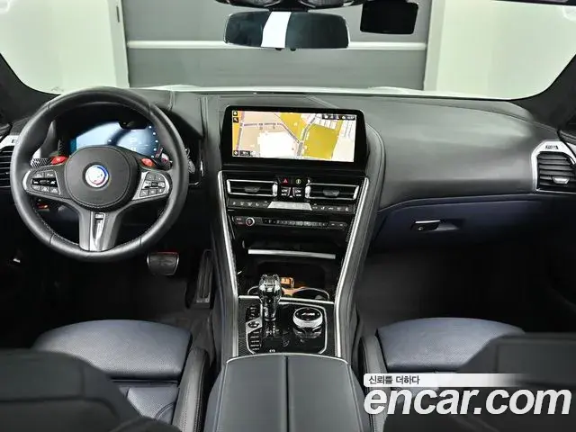 BMW 8 Series 2025 — Şəkil 10/20