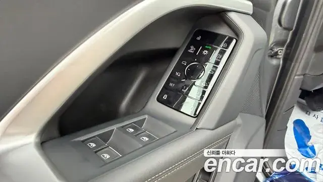 Audi Q5 2025 — Photo 3/5