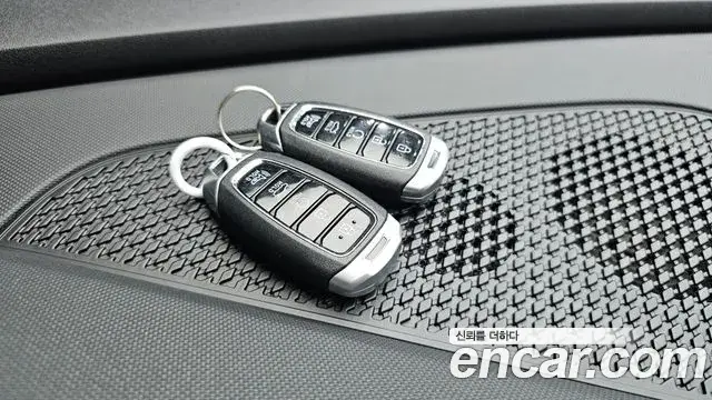 Hyundai Avante 2020 — Фото 16/20