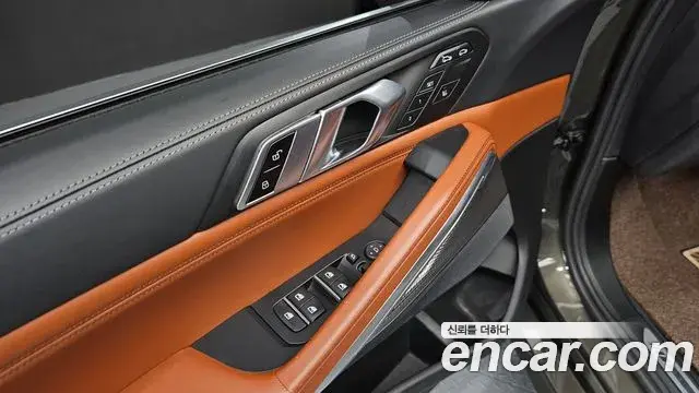 BMW X6 2022 — Фото 15/20