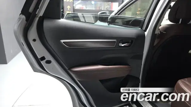 Renault Samsung QM6 2020 — ფოტო 23/34