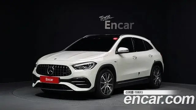 Mercedes-Benz GLA-Class 2021 — Фото 1/20