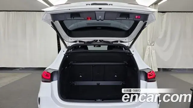 Mercedes-Benz GLA-Class 2021 — Фото 20/20