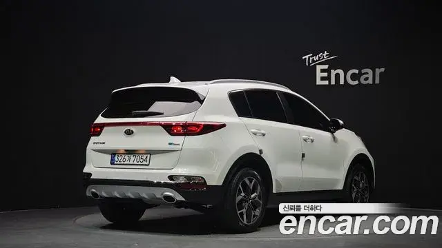 Kia Sportage The Bold 2019 — Фото 2/20