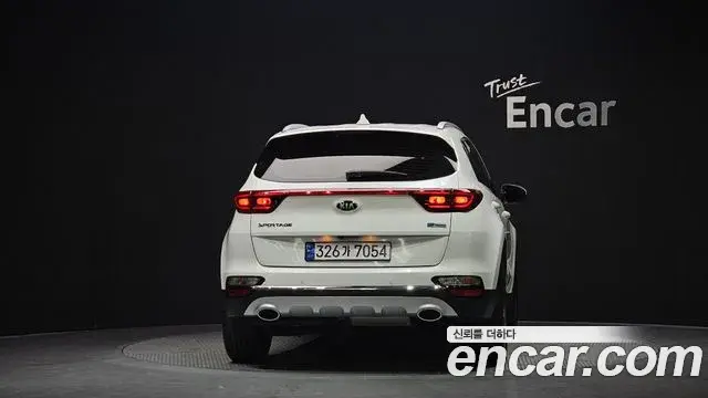 Kia Sportage The Bold 2019 — Фото 4/20
