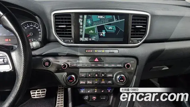 Kia Sportage The Bold 2019 — Фото 14/20