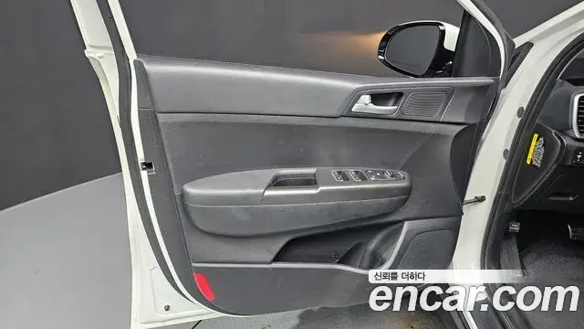 Kia Sportage The Bold 2019 — ფოტო 25/33