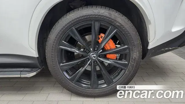 Lexus NX450h+ 2025 — Şəkil 8/34