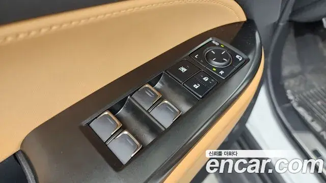 Lexus NX450h+ 2025 — Şəkil 26/34