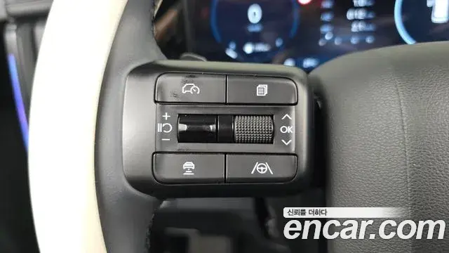 Hyundai Santa Fe 2024 — Фото 16/20