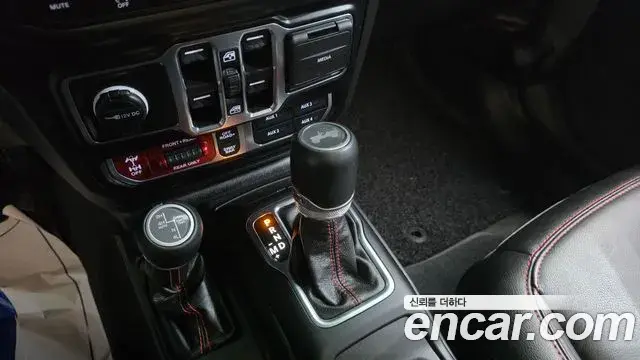 Jeep Wrangler 2023 — Photo 4/30