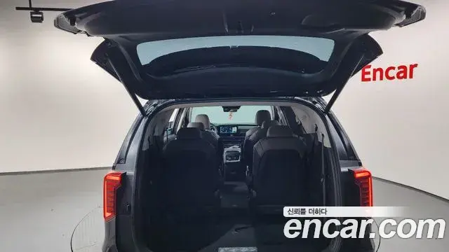 Kia Carnival 2024 — Фото 20/20