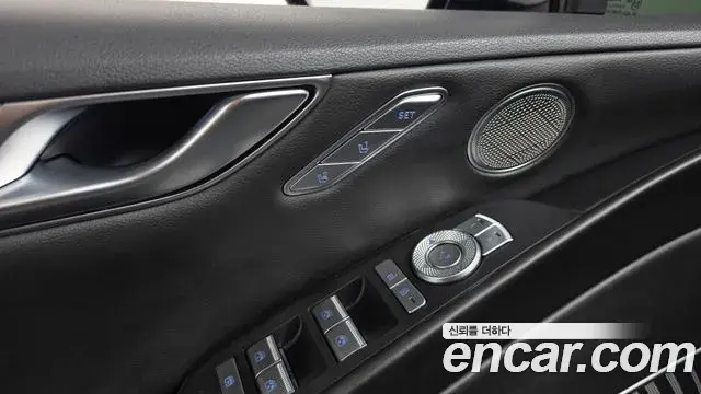 Genesis G80 2021 — Photo 15/38