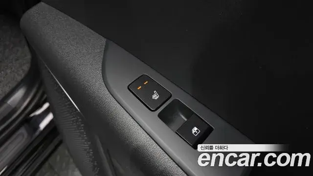 Kia Niro 2026 — Фото 16/20