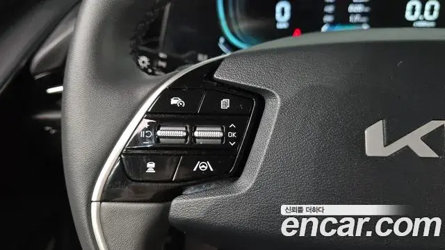 Kia Niro 2026 — Фото 18/20