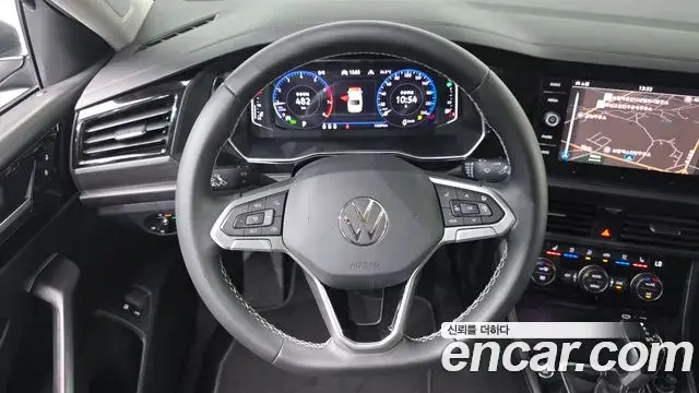 Volkswagen Jetta 2022 — Photo 4/32