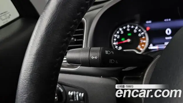 Jeep Renegade 2021 — Photo 25/32