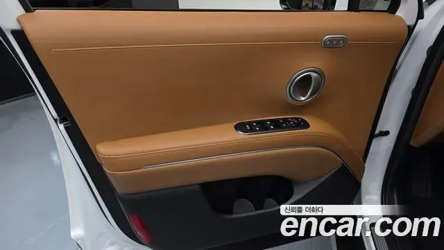 Hyundai Palisade 2025 — ფოტო 6/30