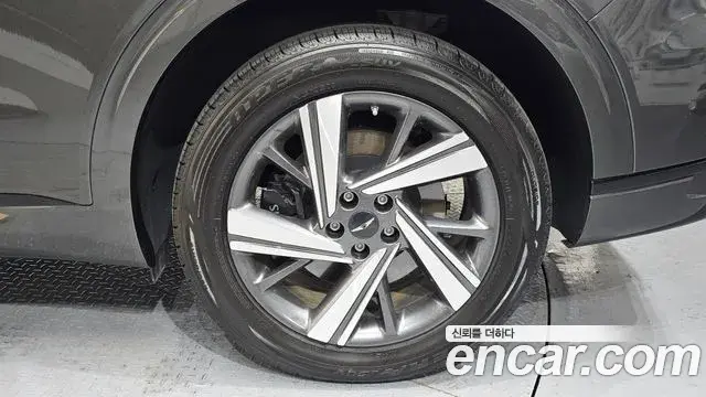 Genesis GV70 2024 — Photo 10/32