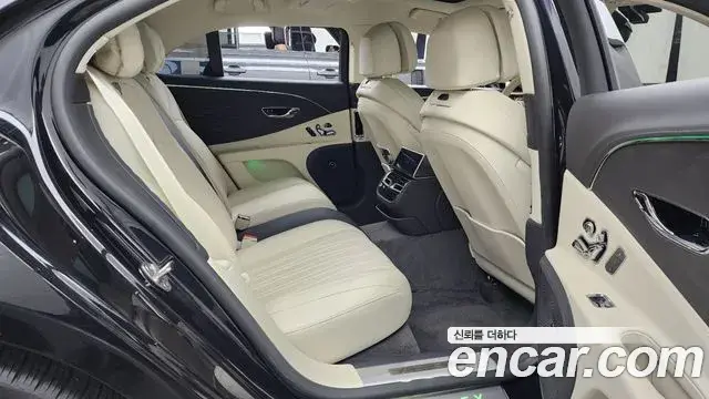 Bentley Flying Spur 2022 — ფოტო 5/38
