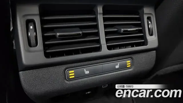 Land Rover Range Rover Evoque 2024 — Photo 10/20