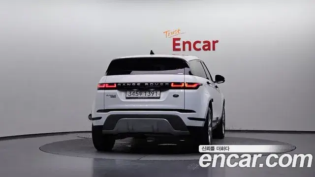 Land Rover Range Rover Evoque 2019 — Фото 4/20