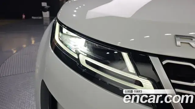 Land Rover Range Rover Evoque 2019 — Şəkil 31/31